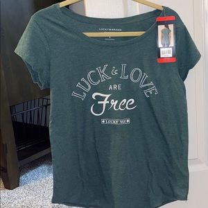 NWT  ☘️LUCKY BRAND luck & love lucky you graphic tee.